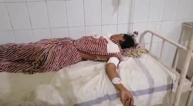 टीकमगढ़: लड़वारी गांव में खाना बनाते समय झुलसी महिला, जिला अस्पताल में उपचार जारी