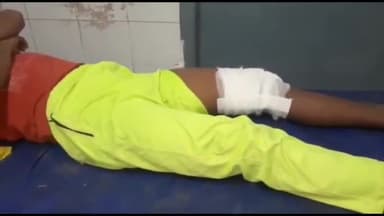 अररिया: हरुवा गांव के समीप बाइक से अनियंत्रित होकर गिरने से एक युवक हुआ घायल, सदर अस्पताल में किया गया भर्ती