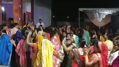 रामकथा का चौथा दिन रामलीला मैदान में श्रीमद जगतगुरु रामानंदाचार्य श्री श्री 1008 श्री वल्लभाचार्य जी महाराज की कथा