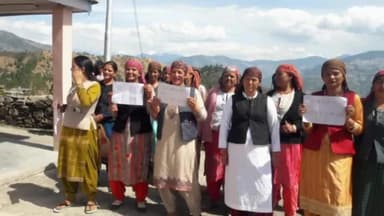 जलोग: लगौटी गांव में पोषण पखवाड़ा के तहत जागरूकता कार्यक्रम का किया गया आयोजन, स्थानीय लोग रहे मौजूद