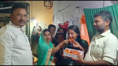 बख्तियारपुर: ग्रामीण चिकित्सक की पुत्री ने बिहार बोर्ड 10वीं की परीक्षा में 464 अंक प्राप्त कर पिता और मिसी गांव का बढ़ाया मान