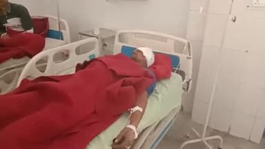 मुरादाबाद: देहात थाना क्षेत्र में रंजिश के चलते दबंगों ने मारपीट कर दो लोगों को किया घायल, पुलिस ने अस्पताल में कराया भर्ती