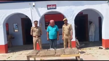 इकौना: पटेल नगर से इकौना पुलिस ने एक देसी कट्टा 12 बोर व जिंदा कारतूस के साथ एक अभियुक्त को किया गिरफ्तार
