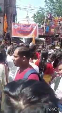 देहरादून: महावीर जयंती पर शहर में निकाली गई शोभायात्रा, घंटाघर पहुंचने पर मेयर और विधायक ने किया स्वागत