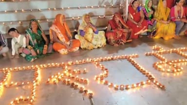 विधायक राकेश गिरी ने बगाज माता मंदिर में जलाए 21 सौ दीपक,लाडली बहना योजना का किया प्रचार प्रसार
