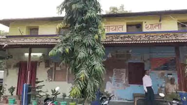 दरभंगा: नाका-6 स्थित यातायात थाने में लगे CCTV कैमरों की निगरानी हेतु पहुंचे DSP, दर्जनों कैमरे पाए गए खराब