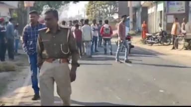 कटेया: साधु चौक और नवकाटोला बाजार से पुलिस ने तीन शराबियों सहित चार लोगों को किया गिरफ्तार