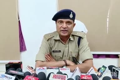 ग्वालियर गिर्द: ओफो की बगिया के पास सट्टा खिला रहे एक सटोरिए को पुलिस ने पकड़ा