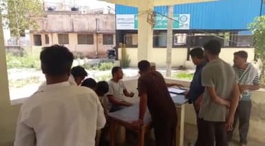 बड़गांव: कुराबड़ थाना क्षेत्र में ट्रेलर की टक्कर से हुई युवक की मौत, बुधवार को एमबी हॉस्पिटल में हुआ शव का पोस्टमार्टम