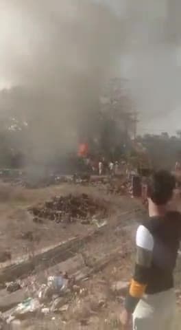 मधेपुरा के पावर सब स्टेशन में लगी भीषण आग, बिजली सेवा ठप।
देखें वीडियो #madhepura #kosilive