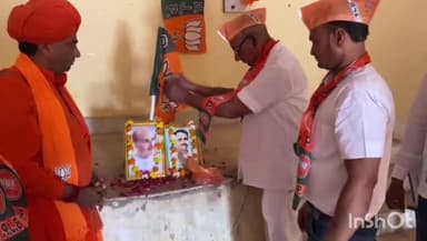 पोकरण: भाजपा के 44 वें स्थापना दिवस पर सालम सागर तालाब पर स्थित सभा भवन में कार्यक्रम का हुआ आयोजन