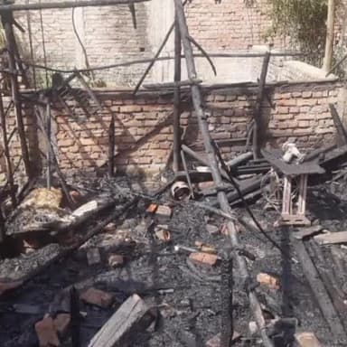 सोनपुर: रसूलपुर में खाना बनाने के क्रम में एक घर में लगी आग, एक महिला जलकर हुई घायल