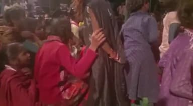 तिलहर: गांव धनोरा में माता जागरण के दौरान झांकियां रहीं आकर्षण का केंद्र