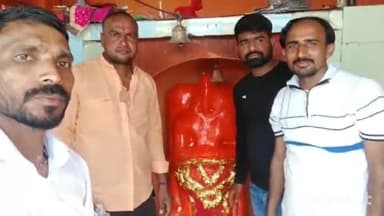 भीकनगांव: ग्राम मोगर गांव में श्री हनुमान जन्मोत्सव पर पूजन-अर्चन कर वितरित की गई महा प्रसादी, सैकड़ों भक्त हुए शामिल