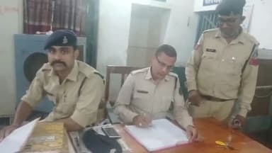 तिल्दा: टोहड़ा में दोपहिया वाहन चालक ने पैदल चल रहे 2 लोगों को मारी टक्कर, नेवरा पुलिस ने दर्ज किया मामला