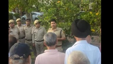 जगाधरी: डीएसपी राजीव सिंह ने सेक्टर 17 हुड्डा थाना क्षेत्र के मौजिज व्यक्तियों के साथ मीटिंग की