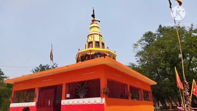 पतरातू: बीती रात्रि श्मशान काली घाट से चोरों के द्वारा दान पेटी से रुपए लेकर भागे