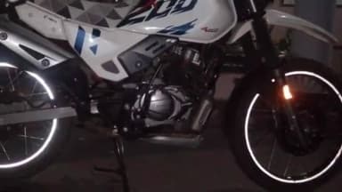 हुज़ूर: हबीबगंज इलाके में चोरी की नियत से घूम रहे आरोपी ने पुलिस पर किया हमला, एक गिरफ्तार और एक भाग निकला