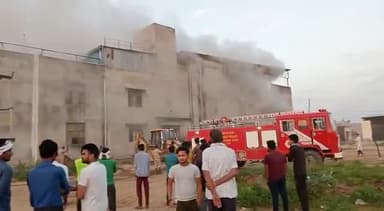 जयपुर: nai ki thadi Jaipur rugs kampani mai aag lagi tez
#jaipur_news