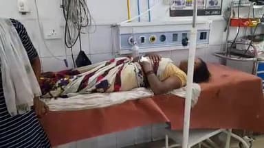 जमुई: तेतरिया गांव में दबंगों ने एक महिला को लाठी और रॉड से मारकर किया घायल, सदर अस्पताल में भर्ती
