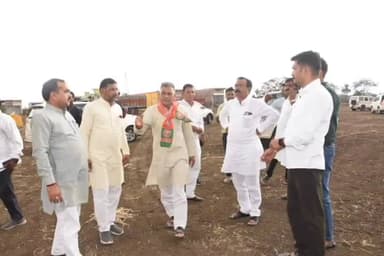 शुजालपुर: जिला प्रभारी मंत्री बृजेश सिंह यादव ने शुजालपुर में 12 अप्रैल को होने वाले सीएम के कार्यक्रम स्थल का किया निरीक्षण