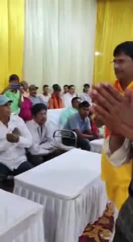 बैकुंठपुर - कटकोना कॉलरी मे आयोजित प्रभु श्रीराम जी के गायन वादन कार्यक्रम मे पहुँचे भाजपा नेता #देवेन्द्र_तिवारी जी