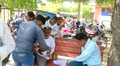 अलवर: पिनान के पासBSF जवान व16 साल के इकलौते बेटे की मौत 2 बाइक आमने-सामने टकराई ,जवान 5 दिन पहले छुट्टी पर आए थे