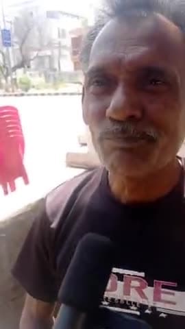 jhansi के नगर निगम दिया गया एक व्यक्ति को। तापपहाड़आरा, नगर निगम jhansi कार बइक। का।
सुनने me आआ कोई पाराशर ज़ी हे जिन्हो