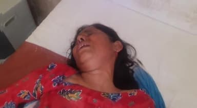 घाटमपुर: घाटमपुर कस्बे के नौबस्ता पूर्वी मोहल्ले में दबंगों ने महिला के साथ की मारपीट,महिला हुई घायल डॉक्टरों किया रेफर