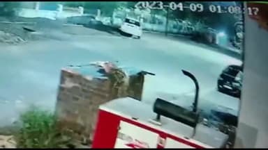 इंदौर: लसूडिया थाना क्षेत्र में बदमाशों के हौसले बुलंद घर के बाहर खड़े वाहनों के कांच फोड़े