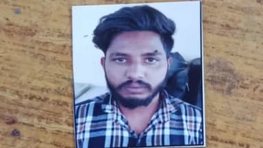 इंदौर: भंवरकुआं थाना पुलिस ने मोबाइल लूट की घटना को अंजाम देने वाले दो आरोपियों को किया गिरफ्तार, लूट के मोबाइल व बाइक बरामद