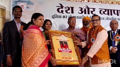 बीकानेर: संपत पैलेस में बीकानेर के प्रवासी उद्यमियों व भामाशाहो का शिक्षा मंत्री डॉक्टर बी डी कल्ला ने किया सम्मान