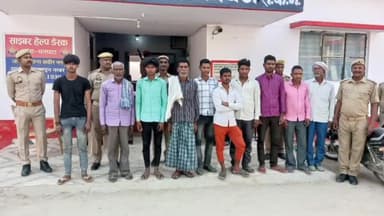धनघटा: मारपीट पर उतारू 10 अभियुक्तों को धनघटा पुलिस ने अलग-अलग गांव से किया गिरफ्तार, भेजा जेल