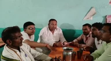 करपी: शहर तेलपा में बिहटा औरंगाबाद रेलवे संघर्ष समिति की बैठक आयोजित, आंदोलन की रणनीति पर किया गया विचार विमर्श