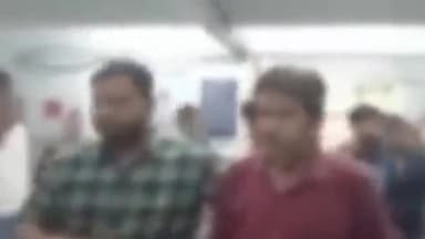 રાજકોટ પૂર્વ: ધર્મેન્દ્ર રોડ ખાતેની દુકાનમાં થયેલી મારામારીની ઘટના મામલે ભોગ બનનારે પોતાની પ્રતિક્રિયા આપી