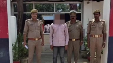 प्रतापगढ़: दुष्कर्म के अभियोग में वांछित चल रहे अभियुक्त को लीलापुर थाना पुलिस ने ढकवा तिराहे से किया गिरफ्तार, भेजा जेल