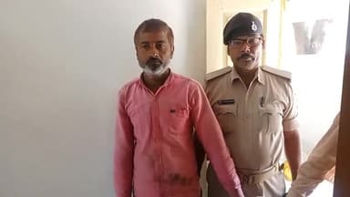 केवटी रनवे: जलवारा टोले खपरपुरा गांव में पुलिस ने छापेमारी कर मारपीट मामले के आरोपी को किया गिरफ्तार