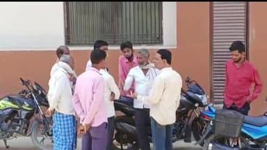 बेतिया: महुआ विशुनपुरवा में जमीनी विवाद में 20 वर्षीय युवक की हत्या, जीएमसीएच में कराया गया पोस्टमार्टम