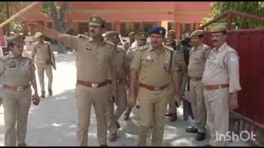 मैनपुरी: नगर निकाय चुनाव को लेकर एसपी की ओर से तहसीलों में सुरक्षा व्यवस्था का किया गया पुख्ता इंतजाम, एसपी ने स्वयं संभाली कमान