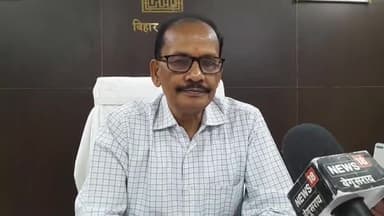 बेगूसराय: कोरोना संक्रमण को लेकर सिविल सर्जन डॉ प्रमोद कुमार सिंह ने तैयारी से संबंधित दी जानकारी