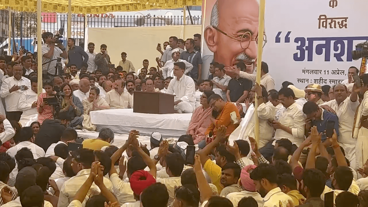 जब अन्नदाता यहाँ #भ्रष्टाचार_खिलाफ_पायलट का समर्थन करे

#sachinpilot  #siddharthsoni