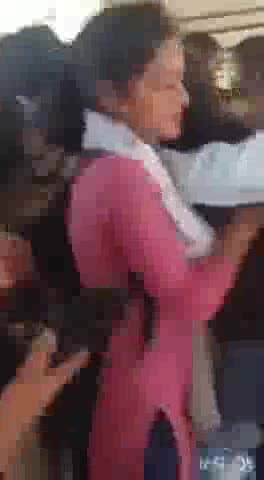 अंबिकापुर: पीजी कॉलेज अंबिकापुर में छात्र-छात्राओं के बीच मारपीट का वीडियो हुआ वायरल