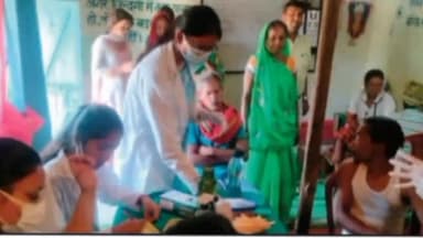 बरकागाँव: बडकागांव में डेंटल कॉलेज लगाया निशुल्क दंत जांच शिविर 71 मरीजों की हुई जांच,
चिकित्सकों ने मरीजों को दी उचित परामर्श