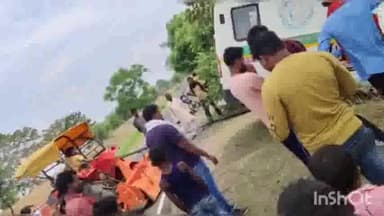 अंबिकापुर: लिबरा के पास बाइक दुर्घटना में घायलों को अस्पताल ले जाने आई 108 अनियंत्रित होकर खेत में उतरी, ट्रैक्टर से निकला बाहर