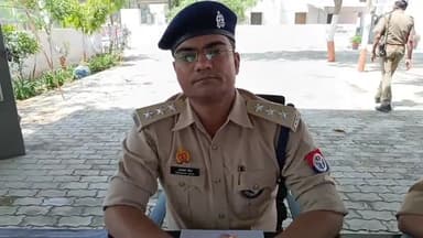 तिलहर: तिलहर पुलिस क्षेत्राधिकारी के रूप मे प्रयांक जैन ने संभाला कार्यभार, समस्या निस्तारण और कानून व्यवस्था को देंगे वरीयता