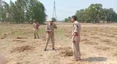 डलमऊ: नरसवा गांव में खेत पर सो रहे एक किसान की हुई हत्या, मौके पर पुलिस बल है मौजूद