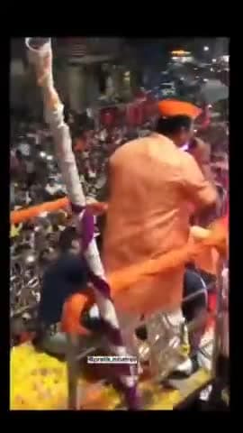 ram navmi shobha yatra le ke nikalta he to dekhiye kaya hota he tagar raja sing @