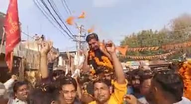 बहरोड़ विधायक बलजीत यादव का पावटा में किया स्वागत काले कपड़े पहन कर लगाई दौड़ अपनी मांगों को लेकर संघर्ष जारी |