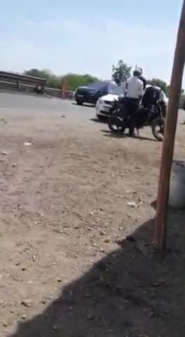 રાજકોટ પૂર્વ: જામનગર રોડ નજીક મનાઈ હોવા છતાં TRB જવાન ઉઘરાણા કરતો હોવાનો વીડિયો સામે આવતા પોલીસ તપાસ શરૂ