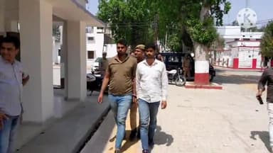 मैनपुरी: कुरावली रोडवेज बस स्टैंड के पास से बैंक से लोन करा कर ठगी करने वाले दो अभियुक्त गिरफतार : ASP राजेश कुमार